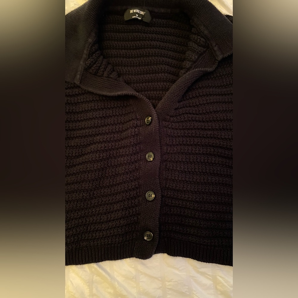 Black knit cropped cardigan
